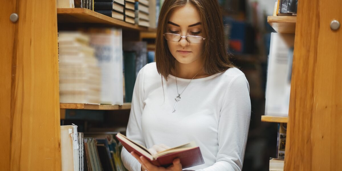 21 Fresh Book Promotion Ideas to Grow Your Readership in 2025